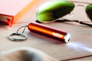 SANLIGHT LED Taschenlampe aus Plastik - GiftRetail MO9469